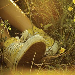 Pastel color vintage - myLusciousLife.com - Yellow shoes in field of wildflowers.jpg